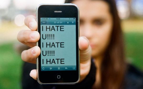 Cruz Roja, todo un ejemplo a seguir contra la violencia adolescente