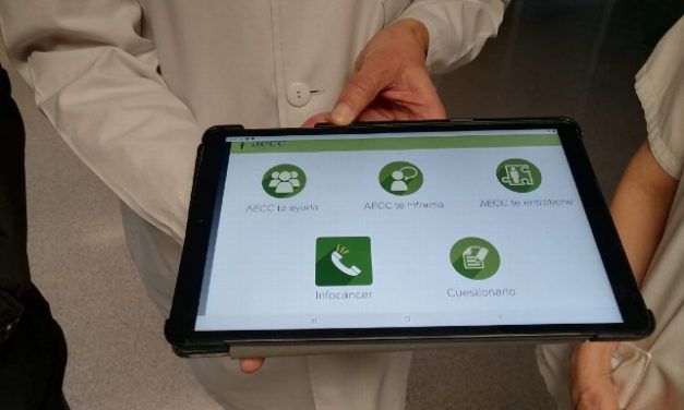 ‘Conectablets’, la nueva herramienta de la AECC de León para humanizar la estancia hospitalaria de los pacientes