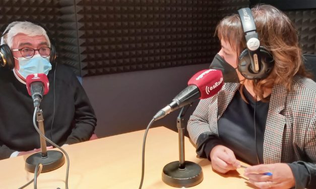 “Limpiar el cerumen con un líquido o bastón puede alterar el pH y crear problemas”