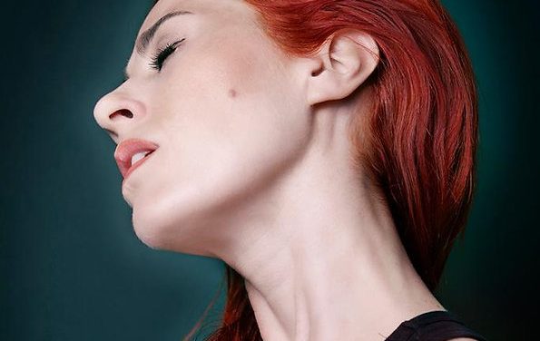 “A veces, el trabajo del actor es solitario, y el actor que crea es el que sobrevive”