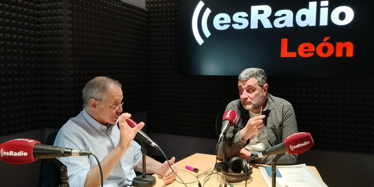 Antonio Martínez defiende el Diseño Inteligente como una deducción lógica frente al origen de la vida