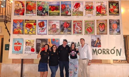 Fresno de la Vega inaugura la 41ª Feria del Pimiento Morrón en el inicio de la temporada 13 de Manos Arriba